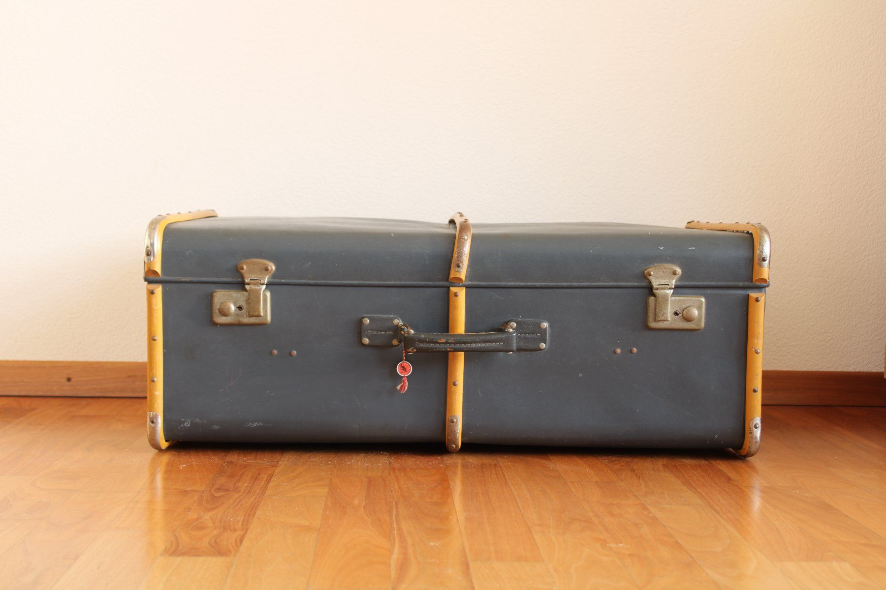 Valises de voyage: Antiker Reisekoffer – D'occasion à Sulz AG par Semare 3