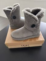 UGG Damen Boots grau Gr. 38 Top Zustand!