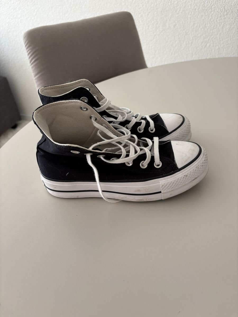 Converse Chaussures femmes: Converse – D'occasion à Bolligen par leo_ynr6 1