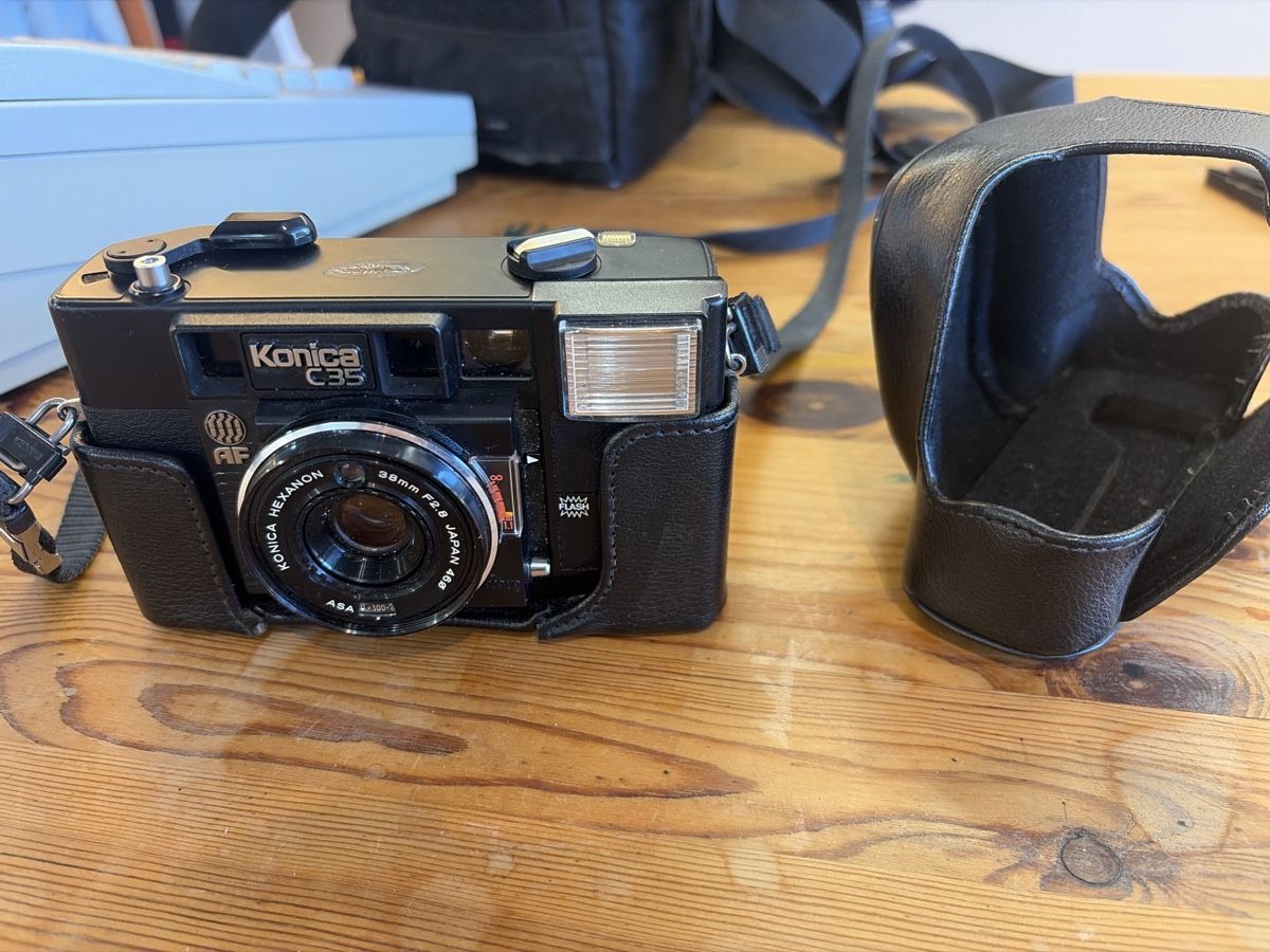 Konica Fotocamera: Konica c35 Kamera  – Usato da Füllinsdorf venduto da Rollex