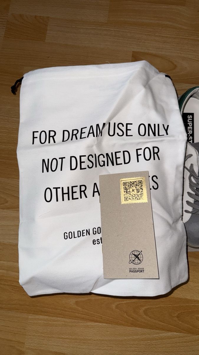 Golden Goose Scarpe da uomo: Golden Goose Super-Star EU44 – Nuovo e nell'imballaggio originale da Chêne-Bougeries venduto da adr_s27z 4