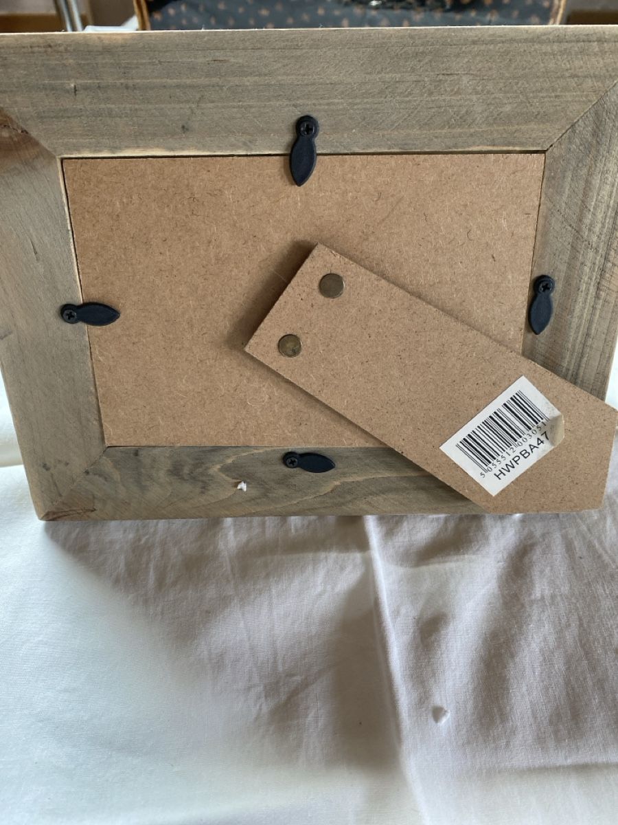 Cornici: Rustic Wooden Picture Frame, Double Sided Shutter Style – Nuovo (secondo la descrizione) da Buttikon SZ venduto da Maxwelltime 1