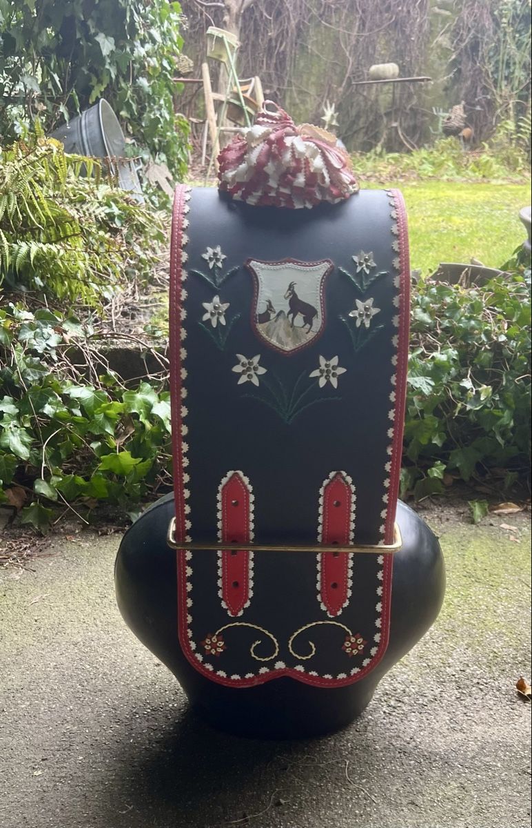 Campanacci mucche: Cloche Suisse, sonnaille. – Usato da Aubonne venduto da 7team