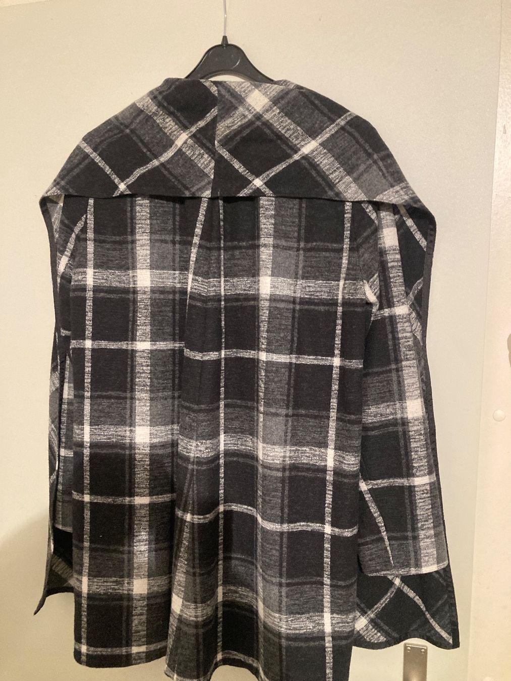 Gerry Weber Sonstige Damenmode: Très jolie cape Gerry Weber vintage – Gebraucht aus Villars-sur-Glâne von Graca03 5