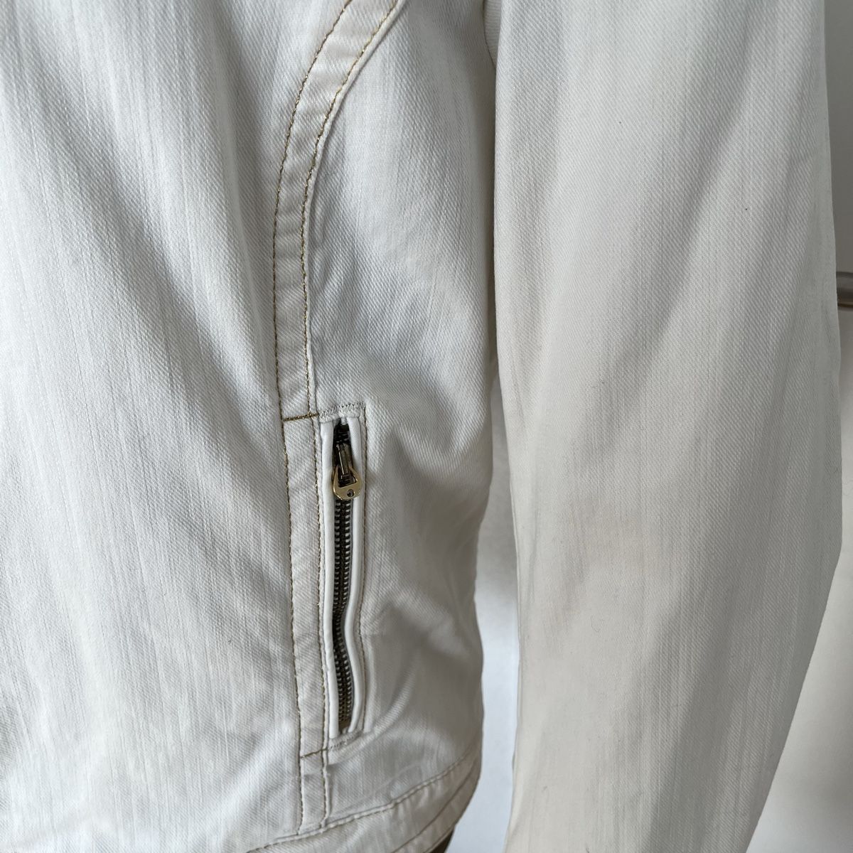 Calvin Klein Giacche: Calvin Klein Jeans Jacke – Usato da Zug venduto da saskia-chiara 4