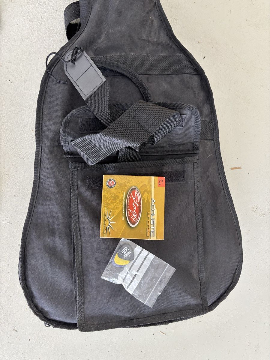 Strumenti musicali: Guitare acoustique Stagg – Usato da Cottens FR venduto da seb988 3