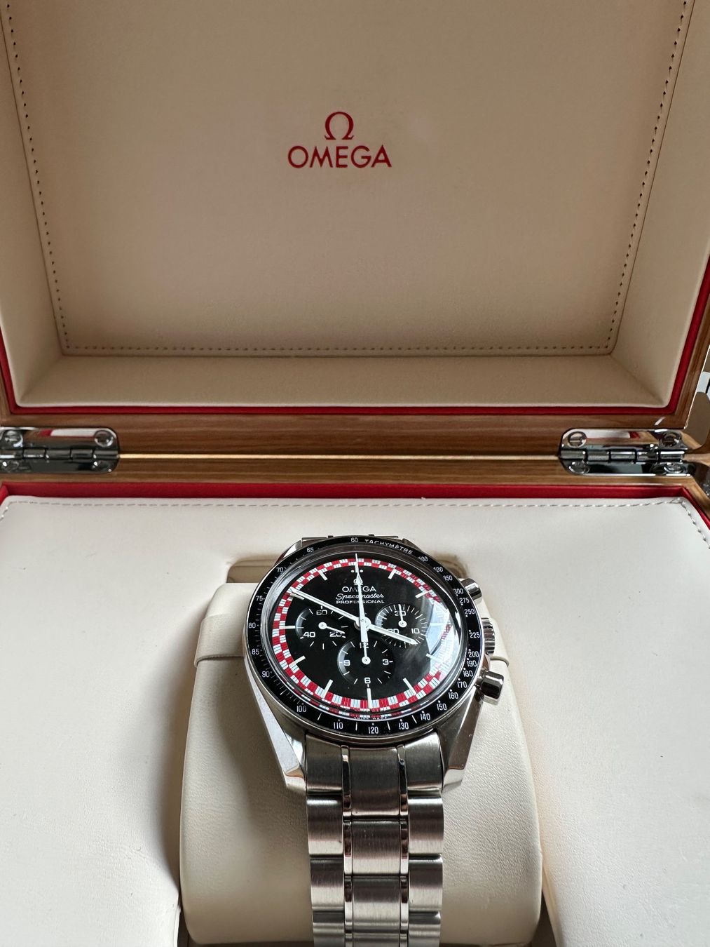 Omega Orologi: Omega Speedmaster Tintin Full Set Unworn – Nuovo (secondo la descrizione) da Zürich venduto da Troy_K 1