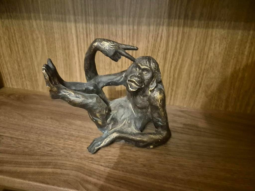 Sonstige Dekorationen & Accessoires: Buchstütze Affe – Gebraucht aus Zürich von pompiersmartin