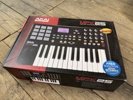 AKAI MPK 25 USB/Midi Performance Keyboard