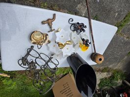 Divers objets variés à saisir pour projets créatifs!