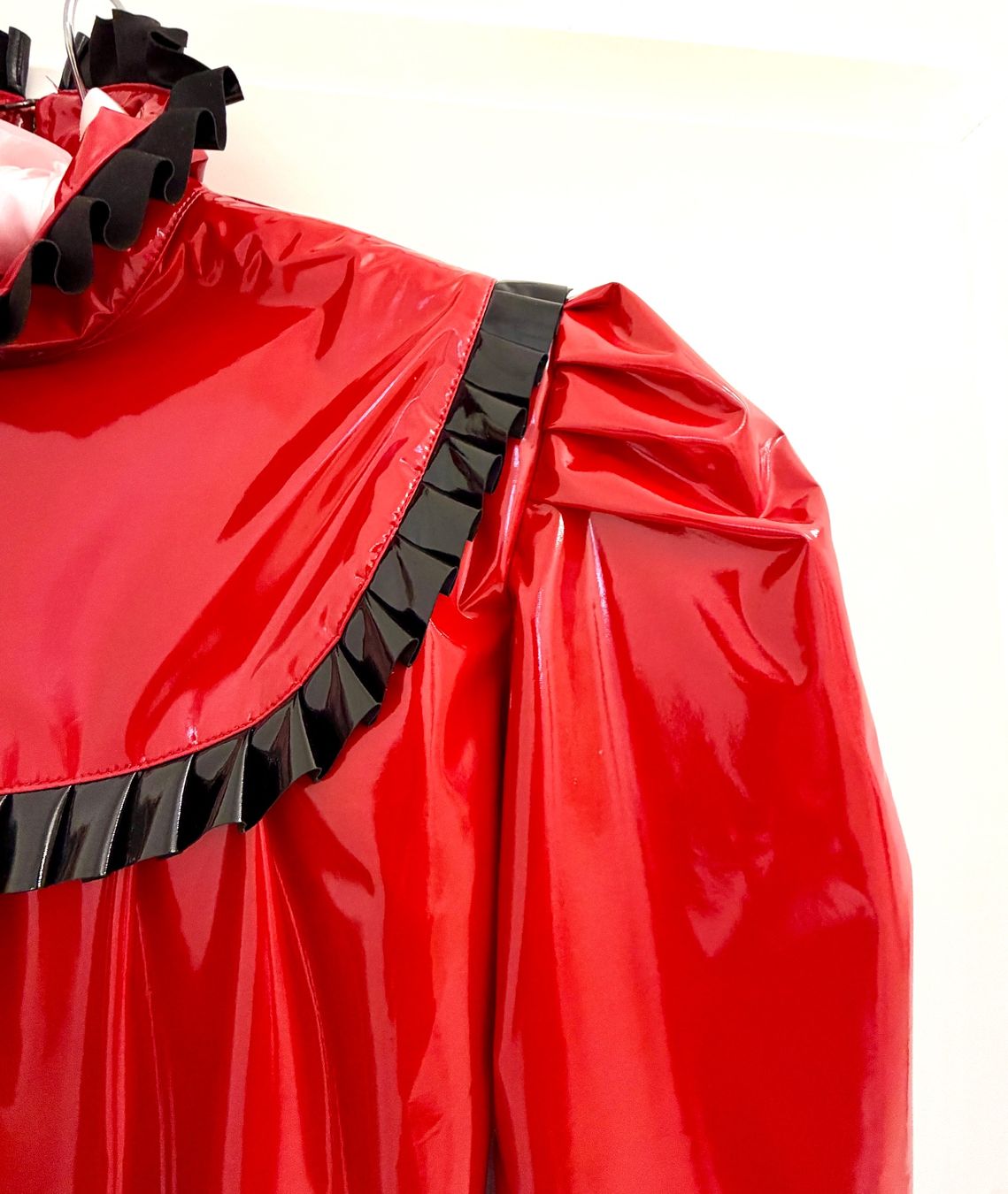 Kleider: Maxi robe rouge imitation latex – Gebraucht aus giffers von sev_c9x9 5