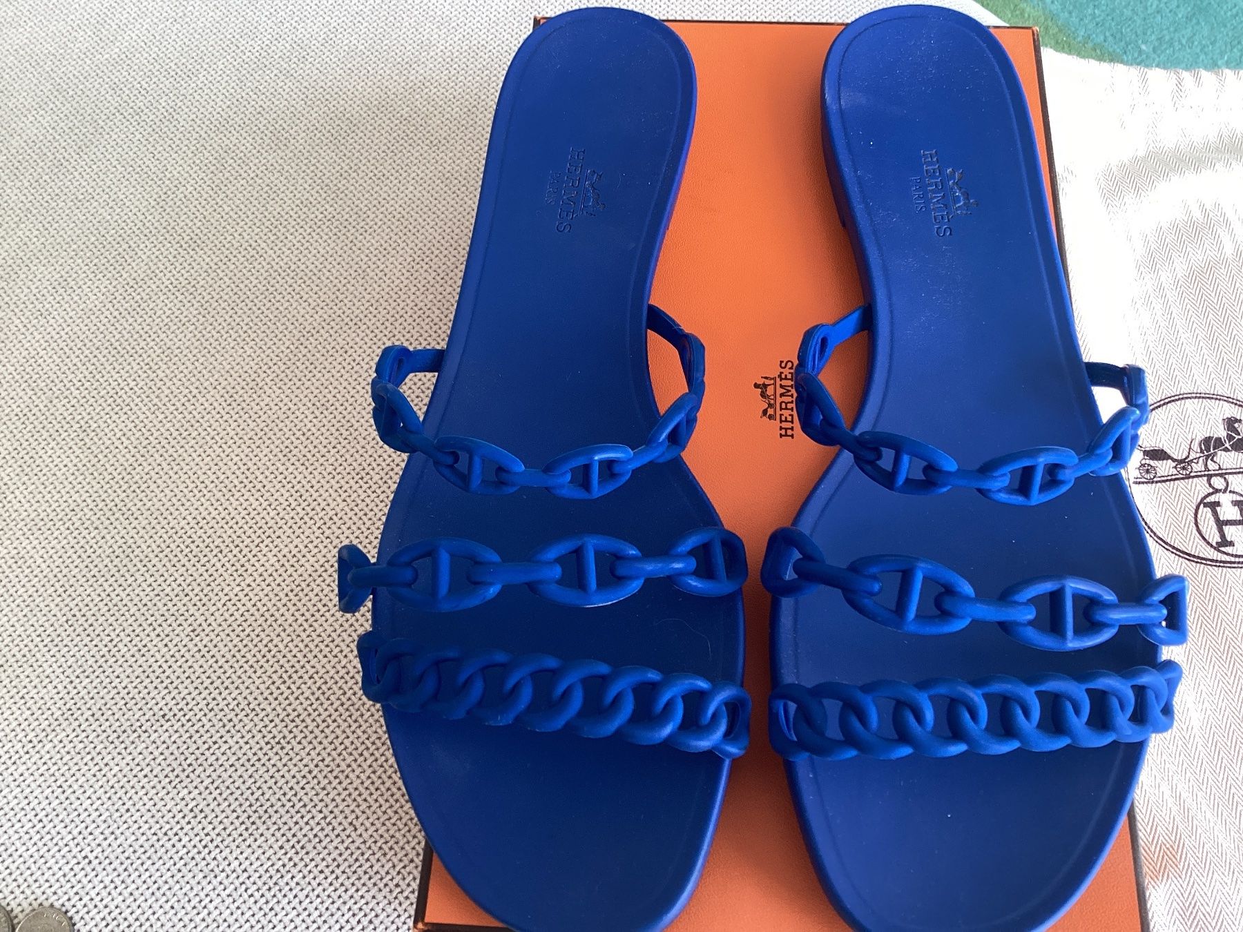Hermès Scarpe da donna: Hermes Rivage Sandales Taille 41 – Usato da Bursinel venduto da don_ccb9 2