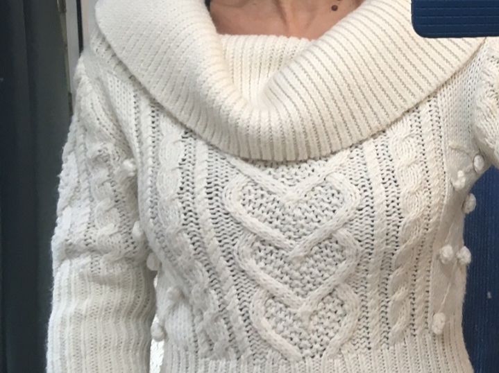 Pullover & Sweatshirts: weisser Strickpullover mit elegantem Ausschnitt, Vero Moda – Gebraucht aus Zürich von mignonmignon 2