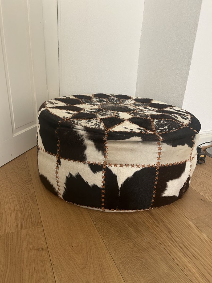 Tabourets: XL Kuhfell Hocker - Patchwork Design – D'occasion à Basel par tam_c5hw