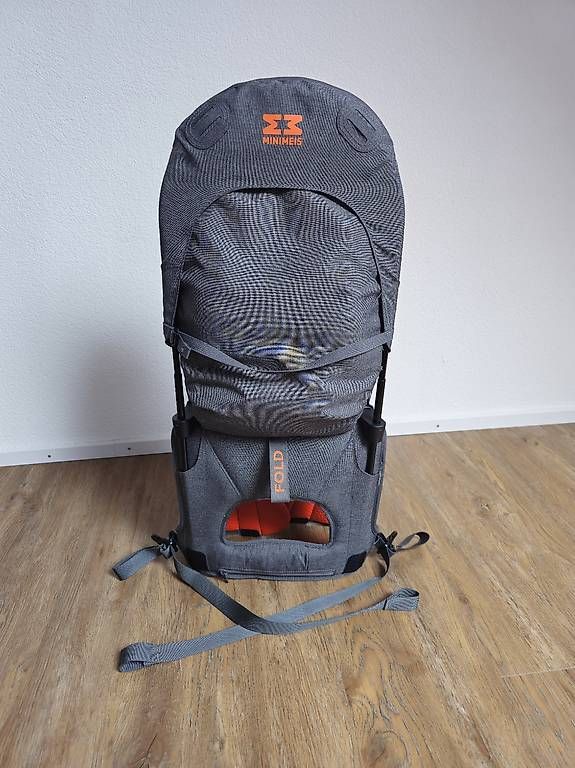 Porte-bébés ventraux & dorsaux: Minimeis Schultertrage – D'occasion à Lostorf par TonyPatrony