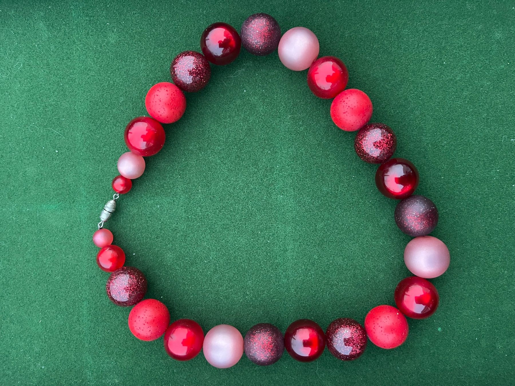 Catenine: 3 Modeschmuck-Ketten – Usato da Staufen venduto da Gloetschge