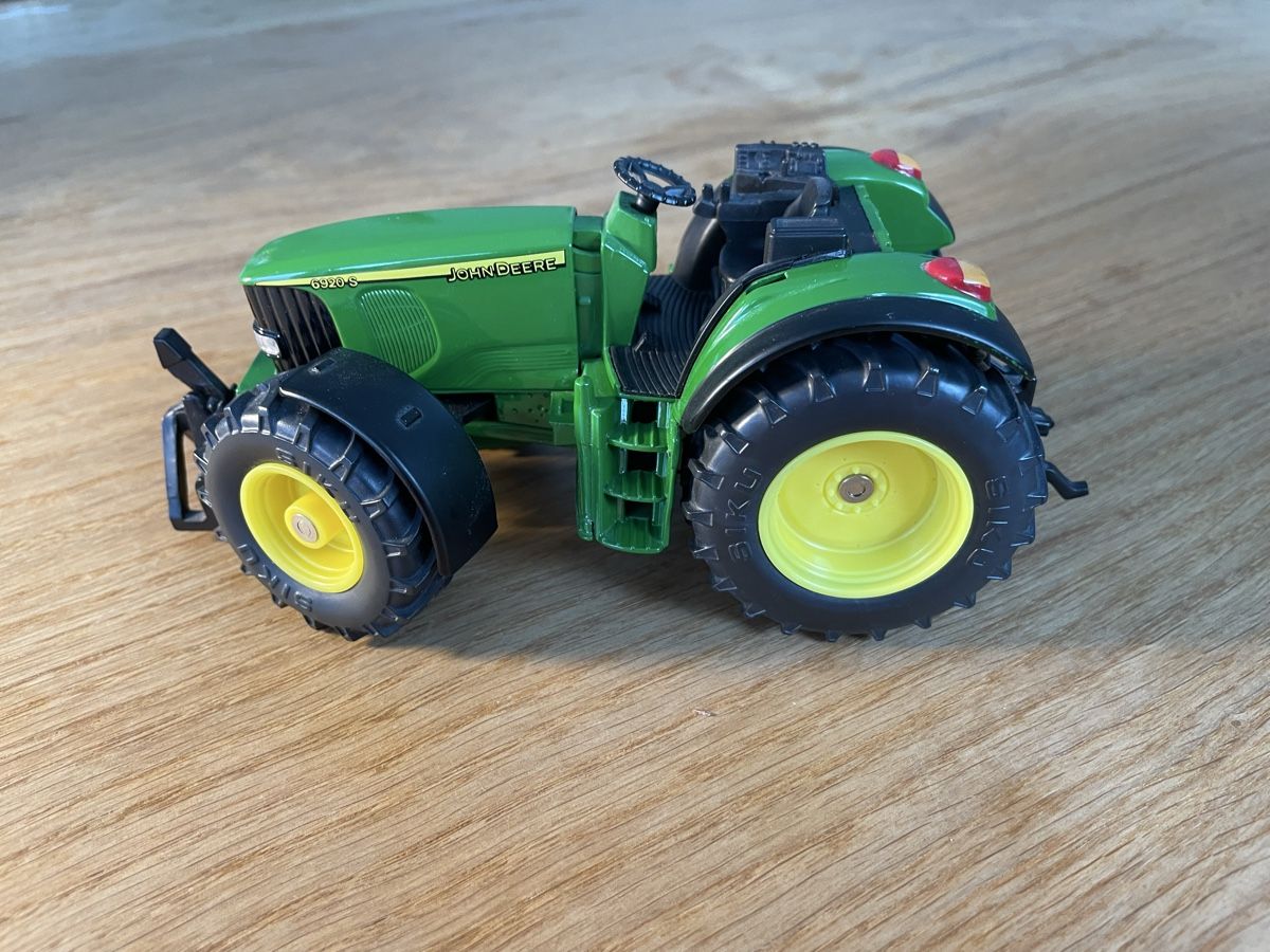 Siku Kit di modellismo & Modellini statici: Siku Traktor - John Deere 6920 S – Usato da Mollis venduto da Maxi2607 4