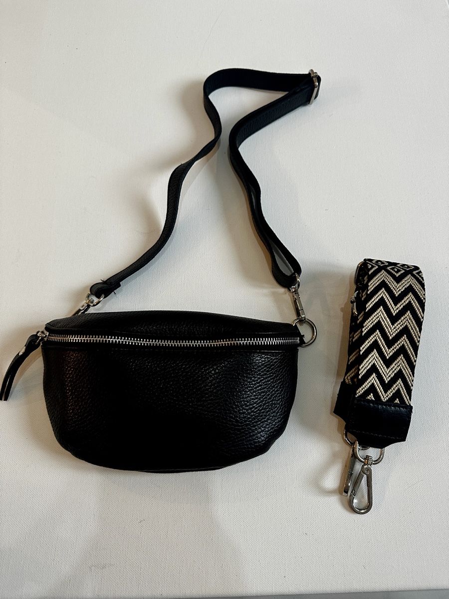 Borse da donna: Bauchtasche schwarz – Usato da Rorschach venduto da car_wbc5 1