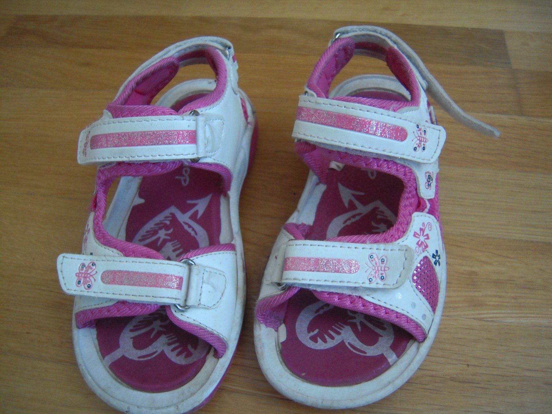 Scarpe per ragazze: Mädchen Sandalen Gr 28 – Usato da Uzwil venduto da visions77 1