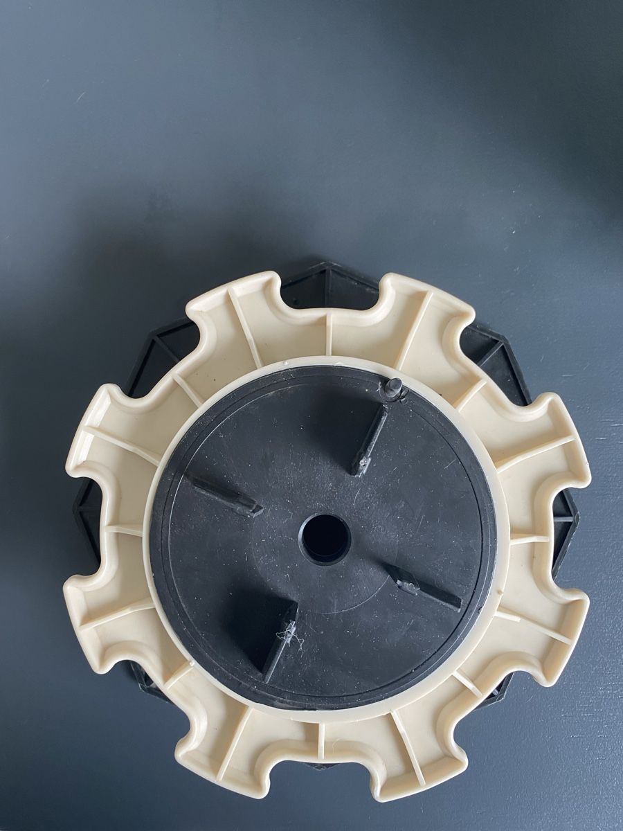 Tutti gli attrezzi: Plot pour terrasse réglable en hauteur de 40mm à 100mm – Nuovo e nell'imballaggio originale da Echallens venduto da 1961zap 1