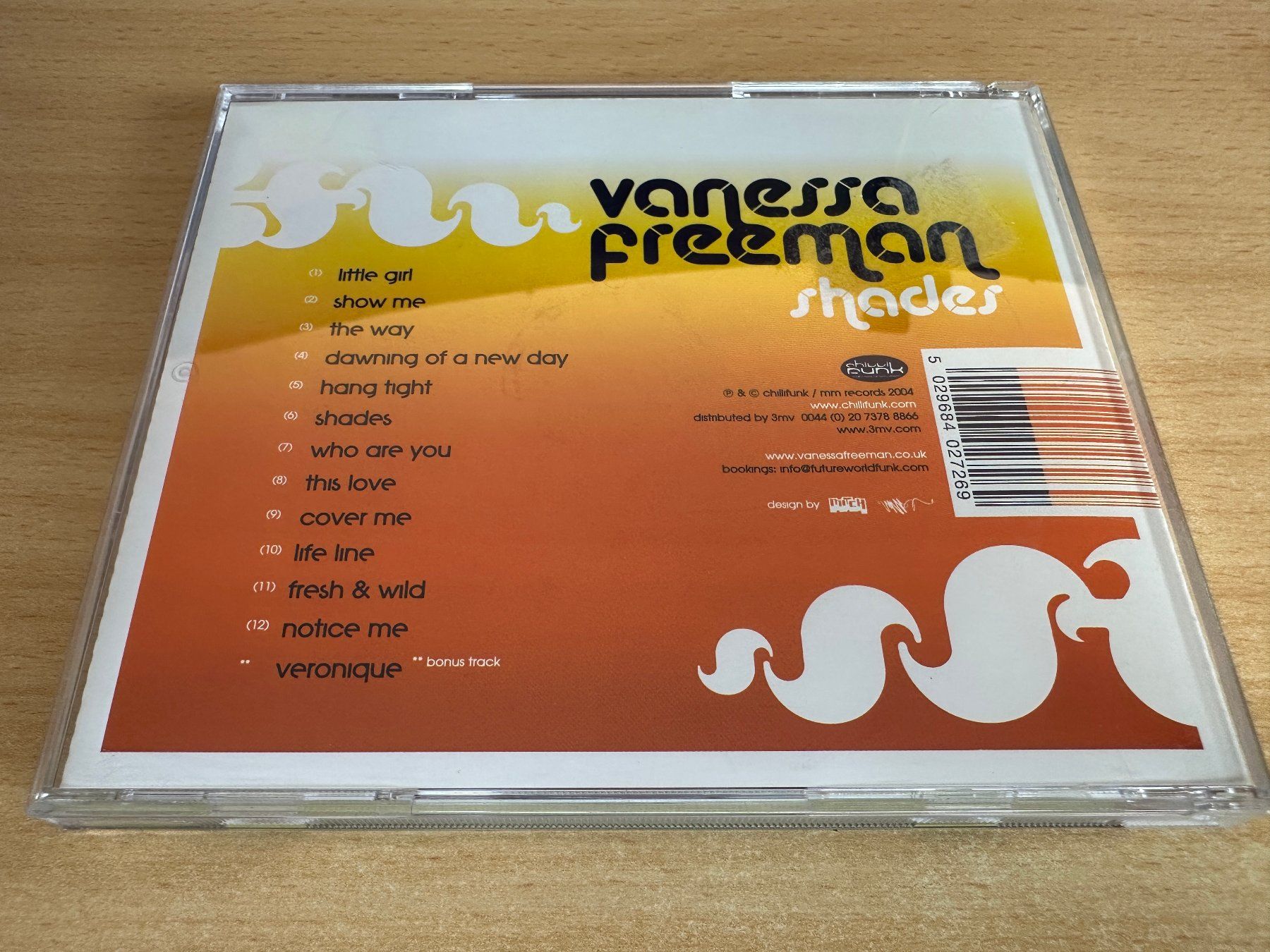 CDs: Vanessa Freeman - Shades – Gebraucht aus Rikon im Tösstal von Alpenmutz 1