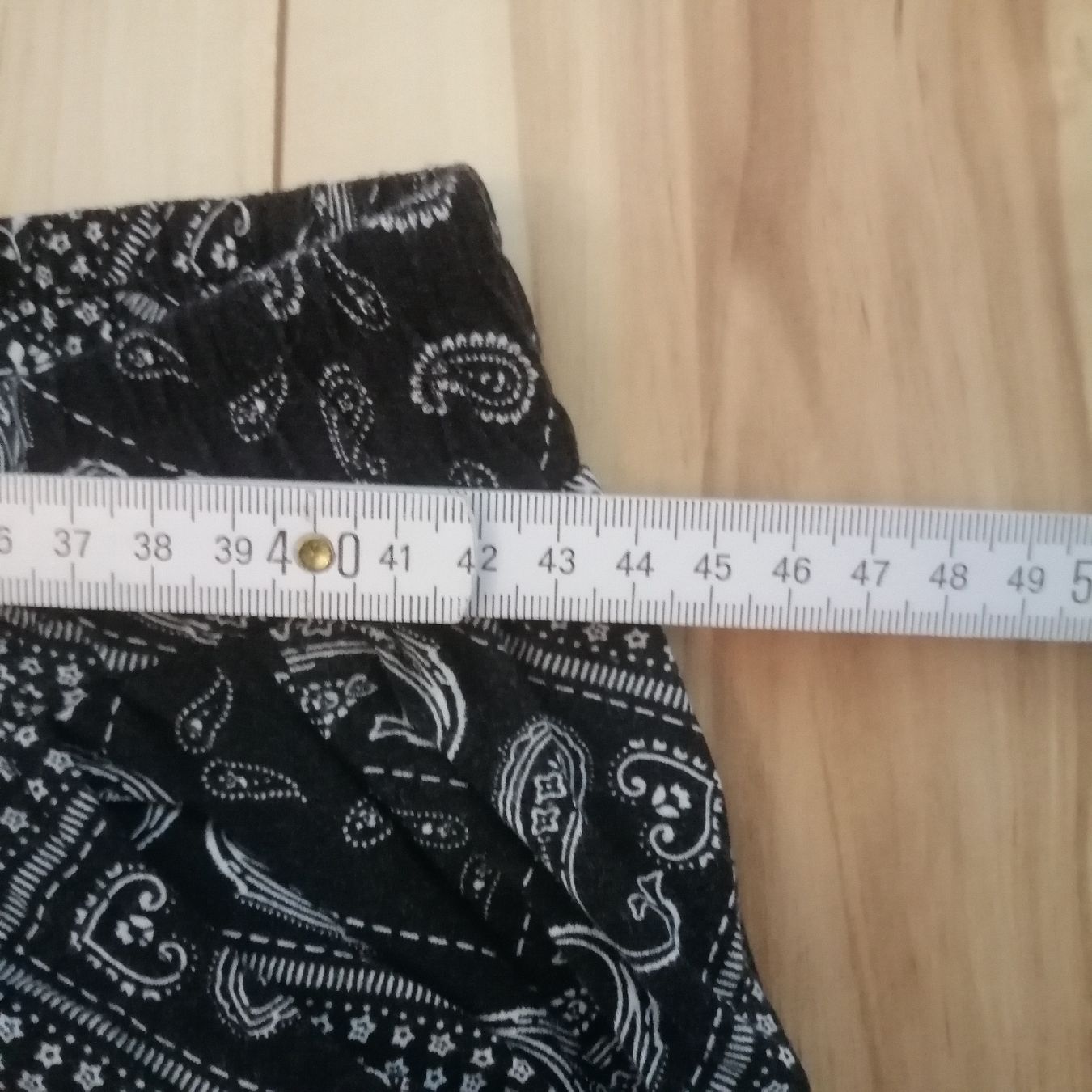 Pantaloni: Kurze Sommerhose Gr. XL, – Usato da Büsserach venduto da Zimtstaernli19 4