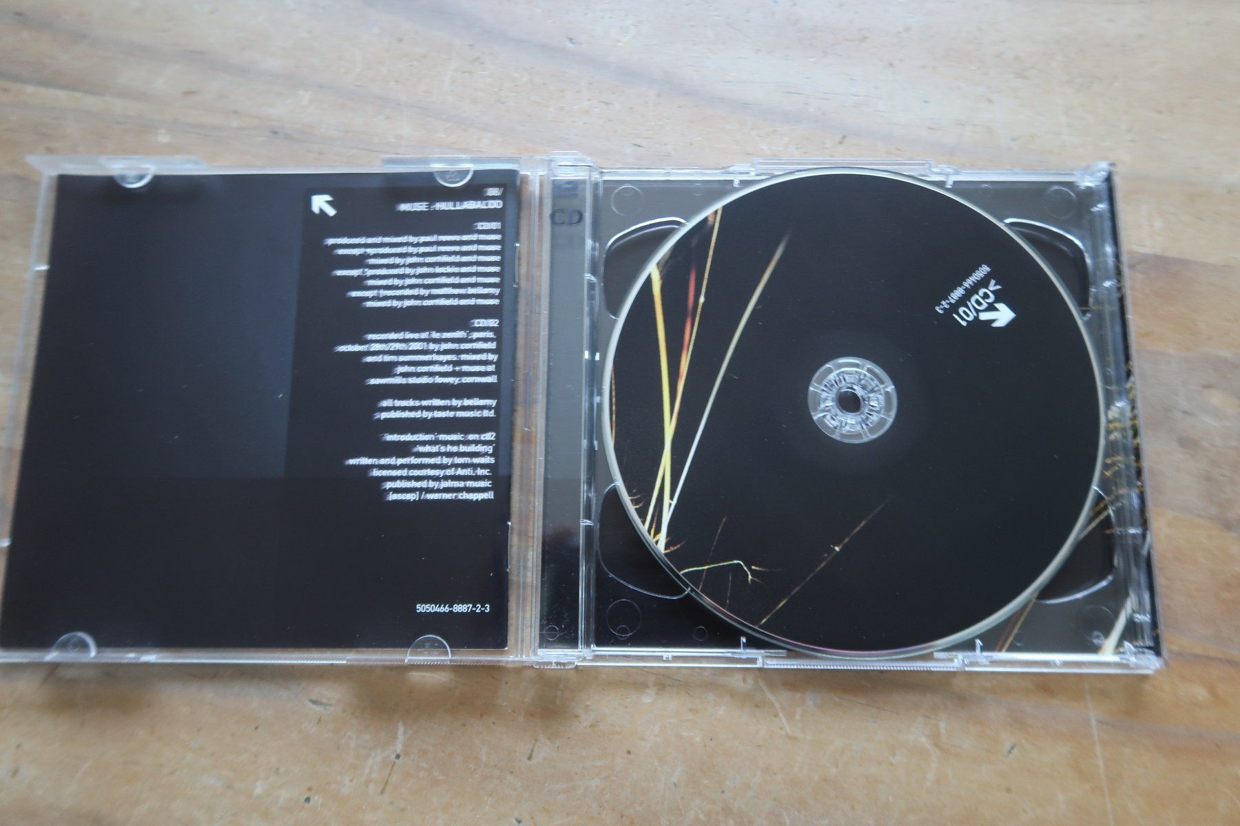 CDs: MUSE - HULLABALOO - SOUNDTRACK - 2x CD – D'occasion à Basel par Patiscat 3