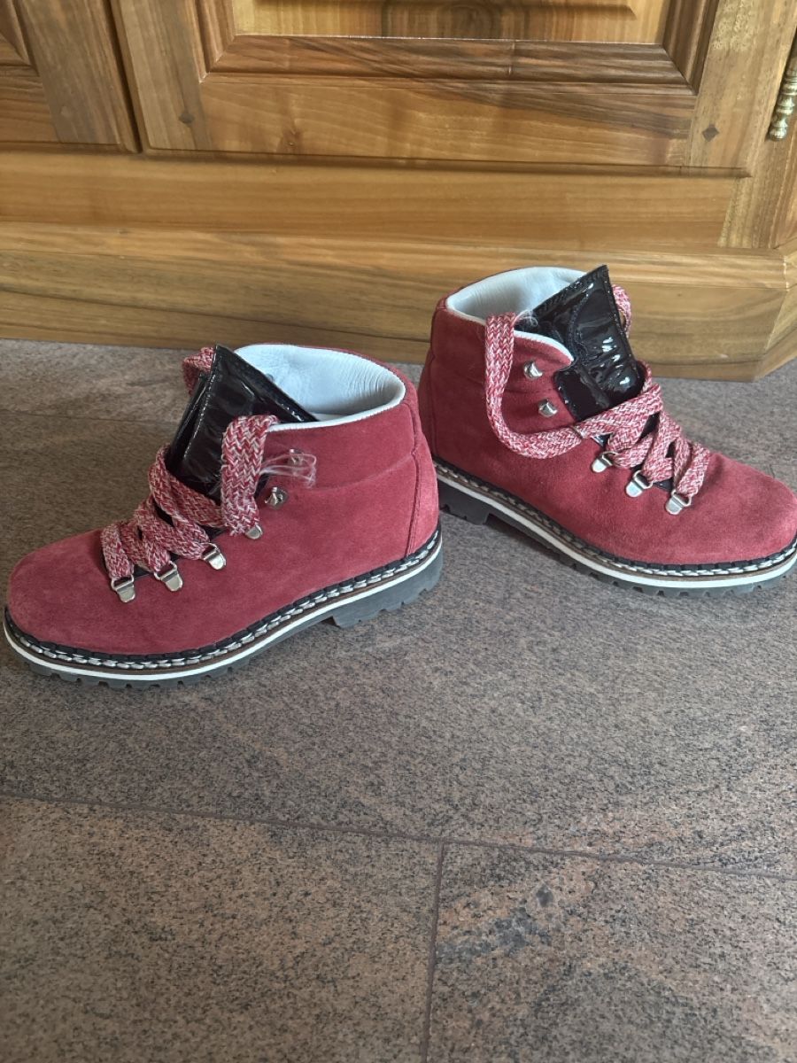 Scarpe da donna: Wunderschöne Schuhe von Strada, Grösse 37, Rot – Usato da Basel venduto da FannySt 2