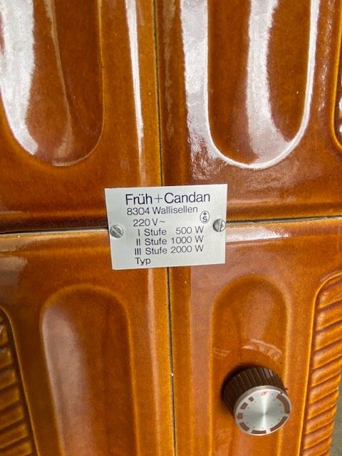 Radiatori: ancien chauffage en faïence – Usato da chatonnaye venduto da lebizu 4