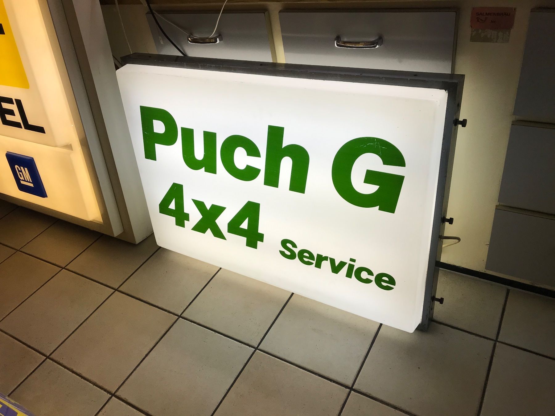 Puch Insegne: Puch G  4x4 - Leuchtreklame (doppelseitig) – Usato da Erlinsbach venduto da Stu-ff 2