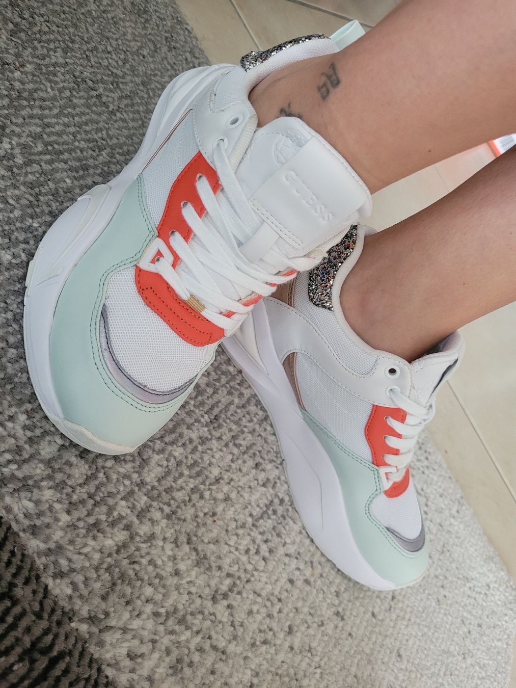 Guess Damenschuhe: Chaussures Guess femme nr.37 – Gebraucht aus Courtaman von Bluejazz 4