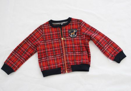 neu Weste von Petit Bateau gr. 104