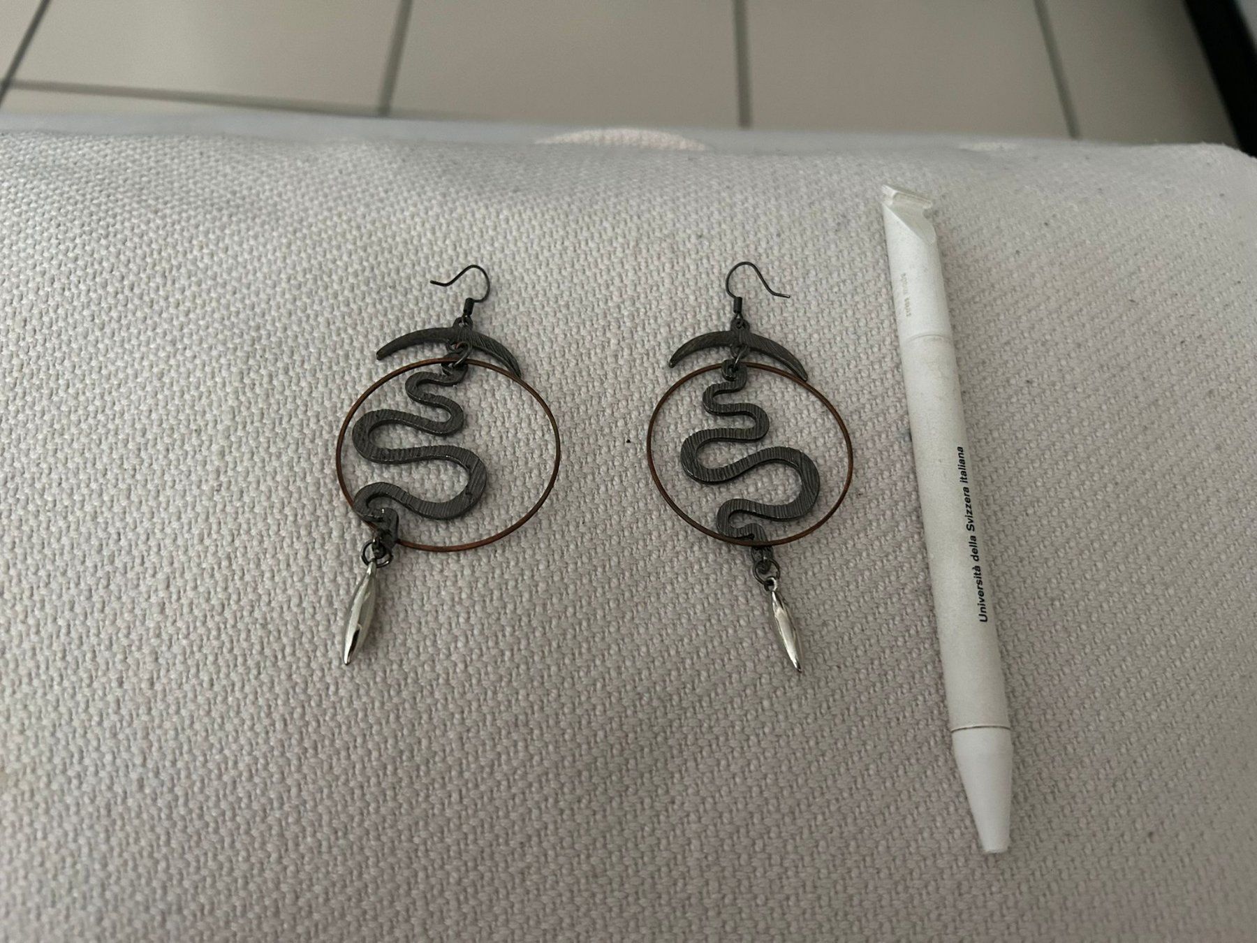 Ohrringe & -stecker: Orecchini pendenti cerchio – Gebraucht aus Melano von H-Sara