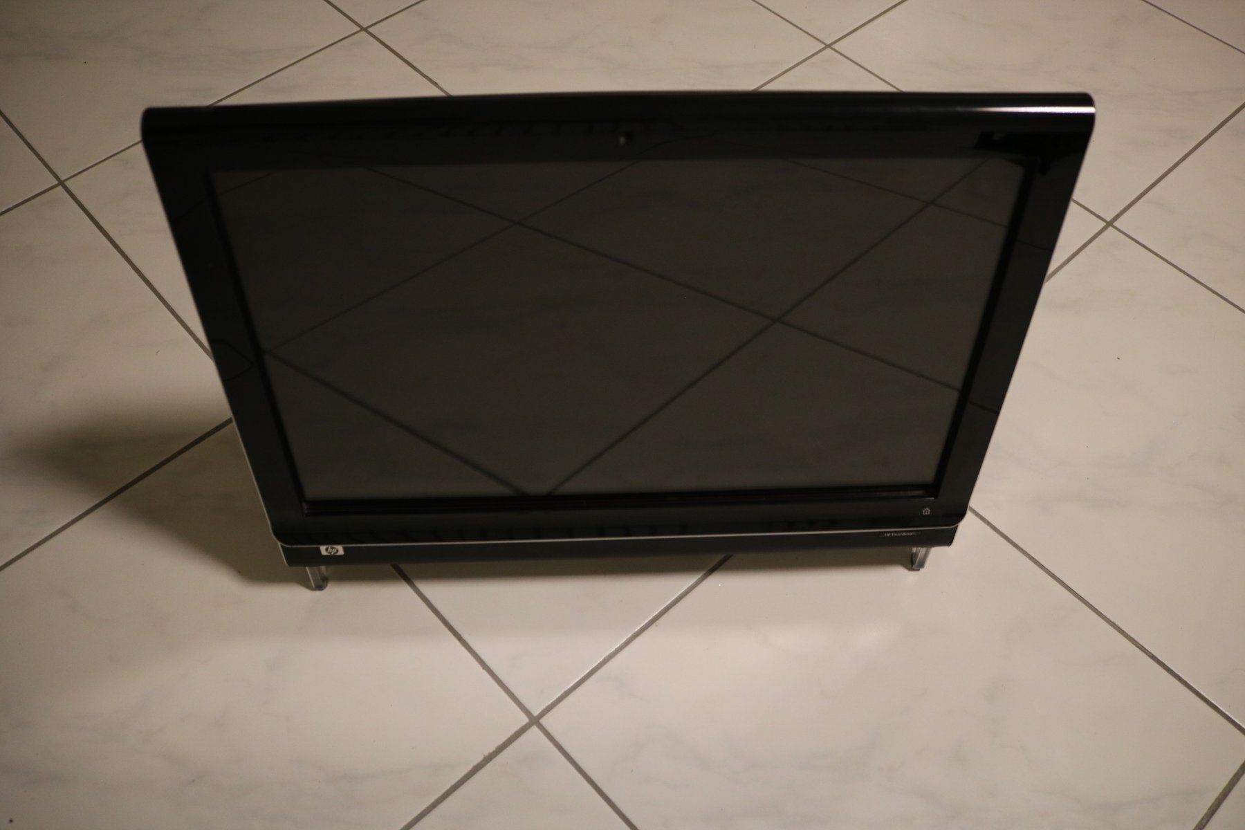Hewlett Packard PC: HP IQ500 TouchSmart PC IQ522ch All in One Computer – Usato da Rickenbach b. Wil venduto da Byby7 1