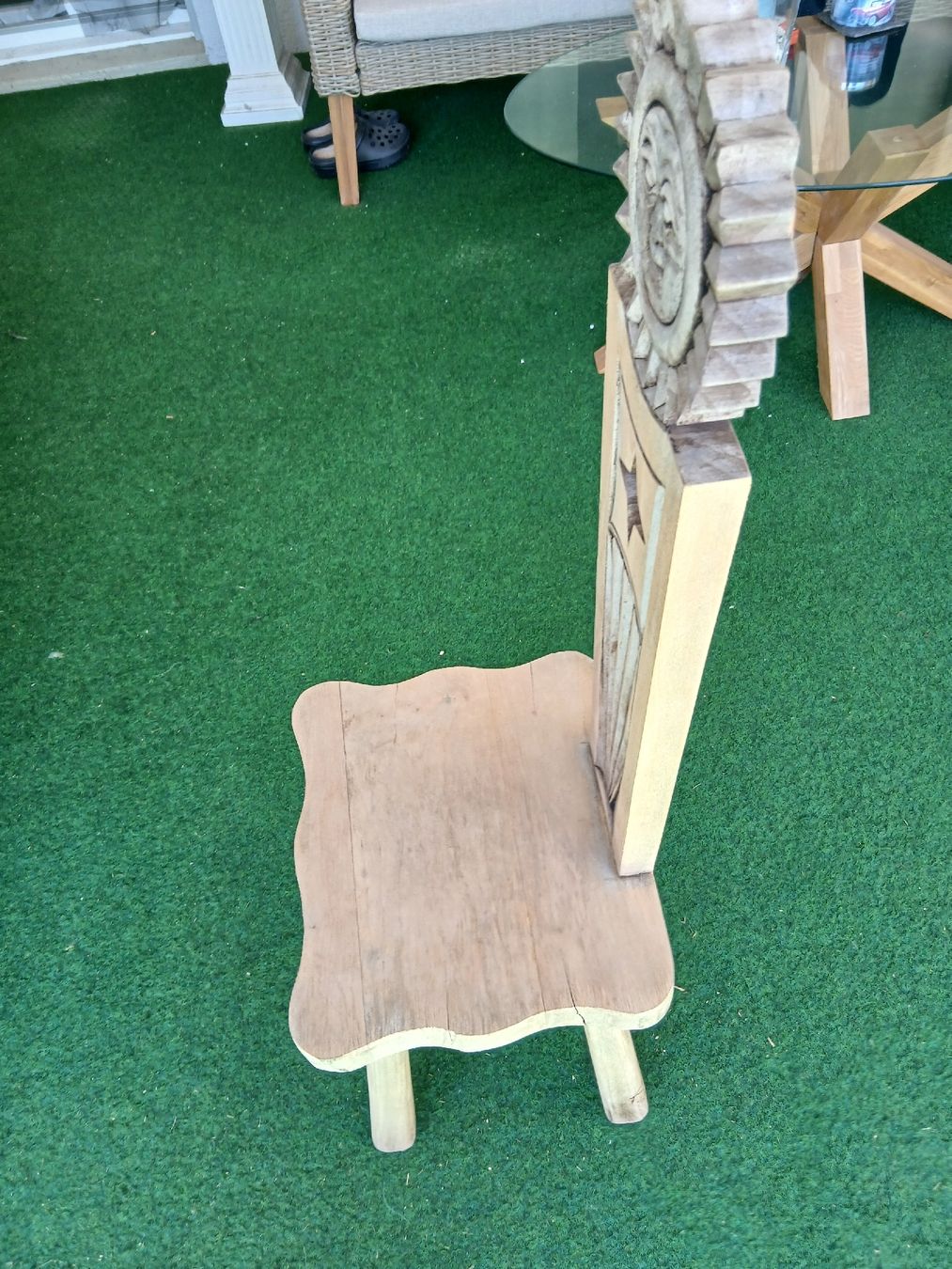 Sedie: Einzigartiger Holzstuhl mit Sonnendesign, Handgefertigt – Usato da Grosswangen venduto da hans0122 3