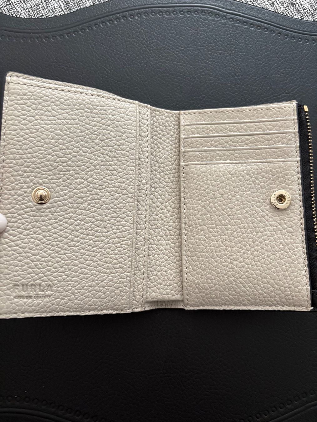 Furla Portamonete: Furla Geldbörse – Usato da Triengen venduto da jbu_wh5r 1
