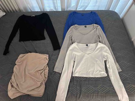 Bekleidungspaket Shein Shirts und Rock akzeptabel