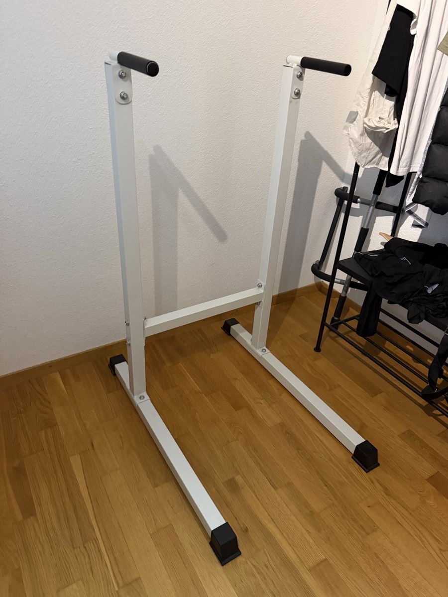 Tutti gli attrezzi: Dip Station – Usato da Pfäffikon ZH venduto da Giugiu157 1