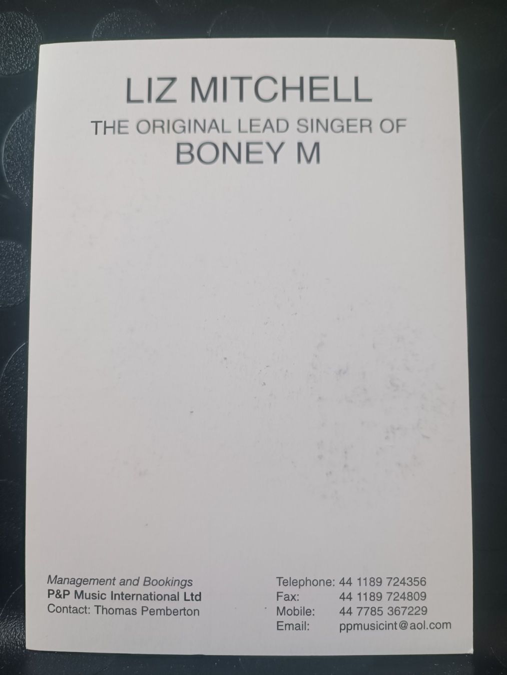 Autografi: Liz Mitchell - Boney M -  original Autogramm – Usato da Menziken venduto da Artographs 1