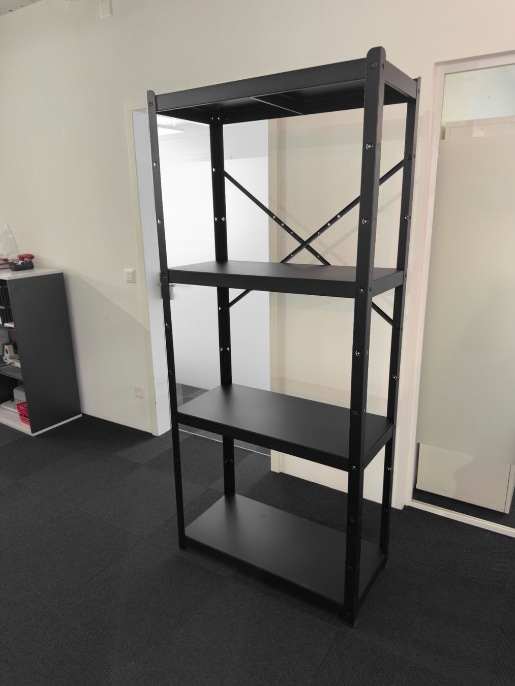 Ikea Scaffali: IKEA Bror - Metallregal / Schwerlastregal – Usato da Chur venduto da eurostile