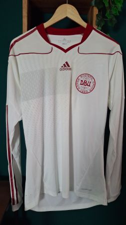 Danemark player version world cup 2010 puma