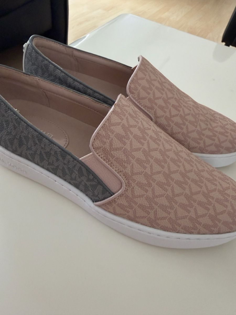 Michael Kors Damenschuhe: Michael Kors – Neu (gemäss Beschreibung) aus Jona von nik_bdd9