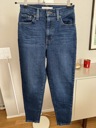 Levi's High Waisted Mom Jeans Grösse 25