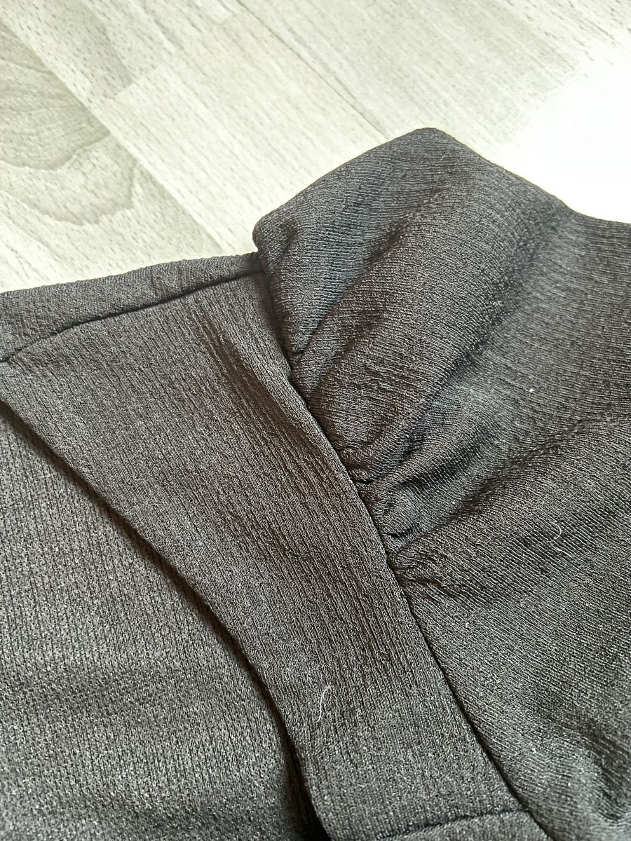 H&M Top: Schwarzes H&M Oberteil mit Raffung Gr. S  – Usato da Bern venduto da fla_yj25 4