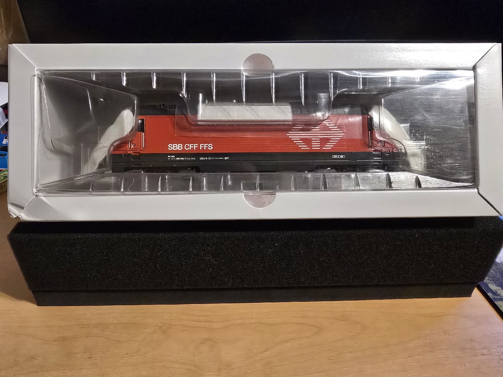 Märklin Modelleisenbahnen: Märklin Re 460 – Gebraucht aus Mettmenstetten von ric_ww8q 7