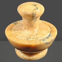 🪨 Edler Marmor-Mörser mit Stössel – Designstück 🧄✨
