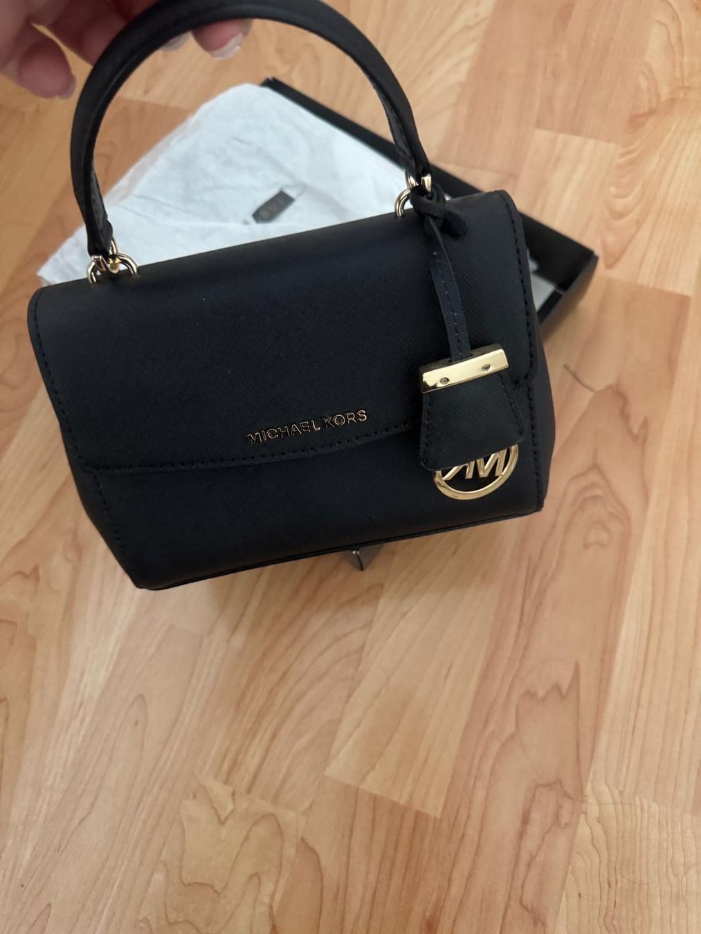 Michael Kors Borse da donna: Original Michael Kors Umhängetasche, neu – Nuovo (secondo la descrizione) da Aarburg venduto da flacon05 7
