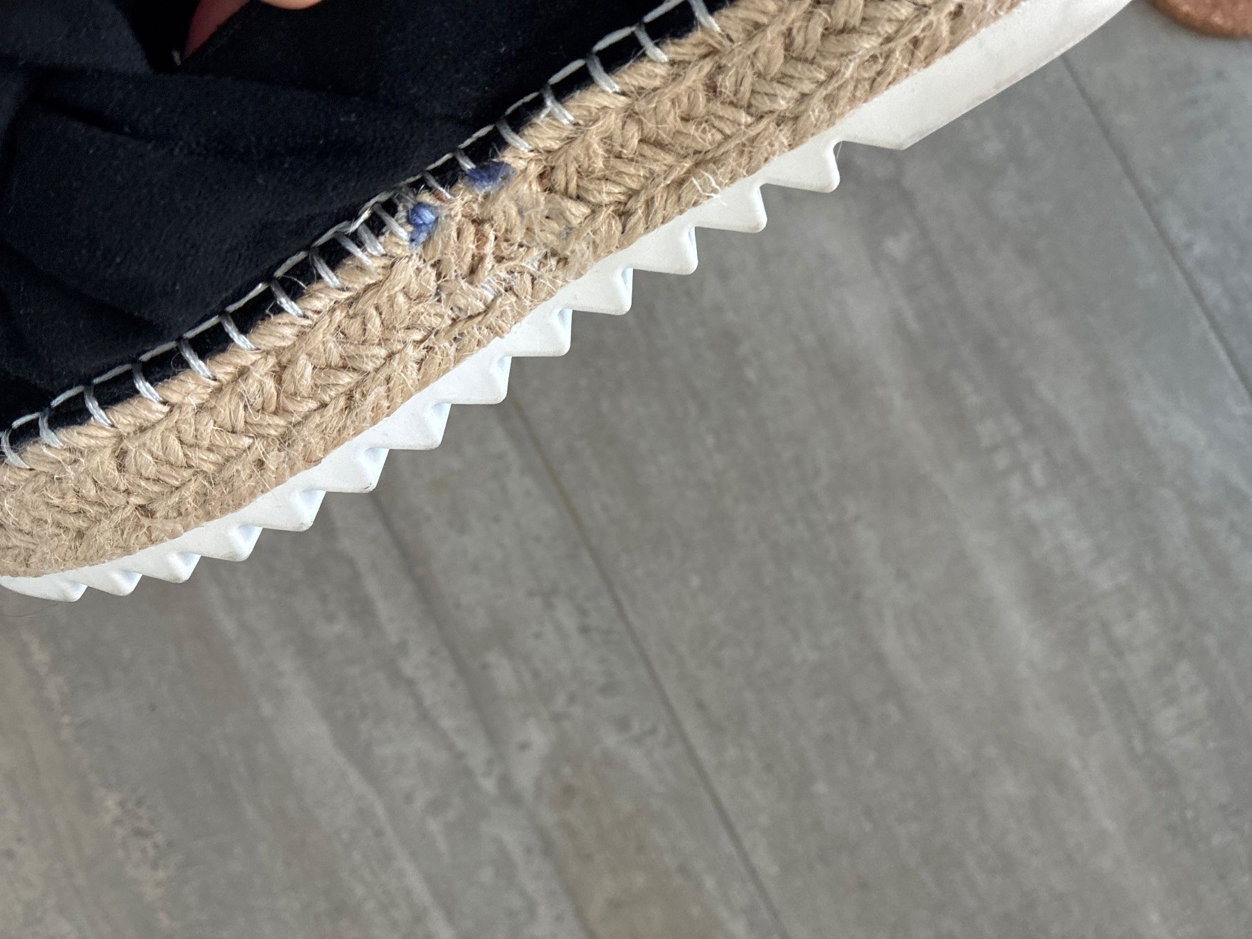 Scarpe da donna: Espadrilles Schwarz mit Schleife, Grösse 36 – Usato da Gelterkinden venduto da Kikierenda 6