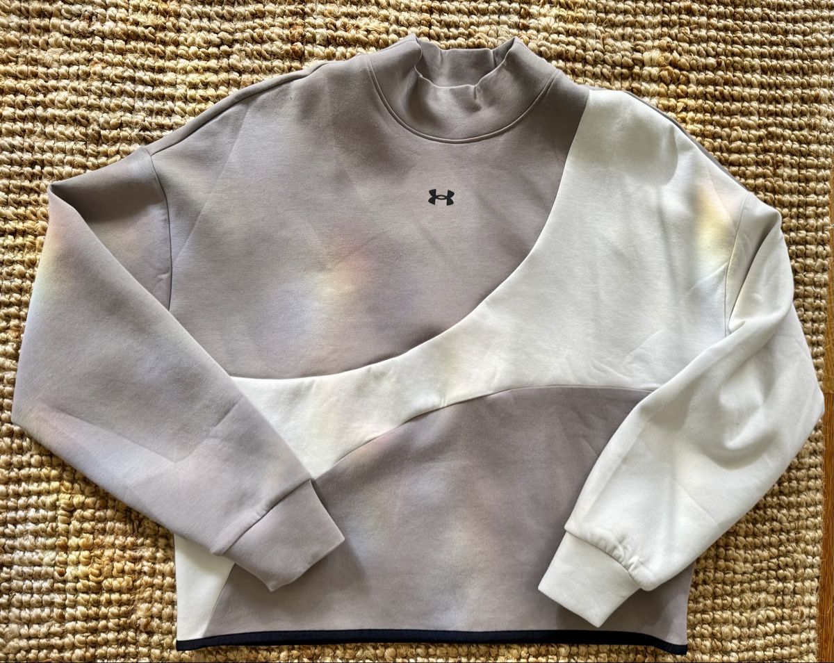 Under Armour Lotti di vestiti: Under Armour Hose + Oberteil – Nuovo e nell'imballaggio originale da Zollikofen venduto da AureusManus 3