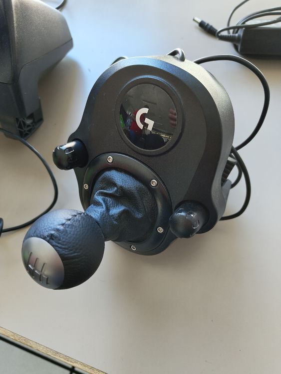 Logitech G29 (steering wheel kit + gearbox) Comprare su Ricardo